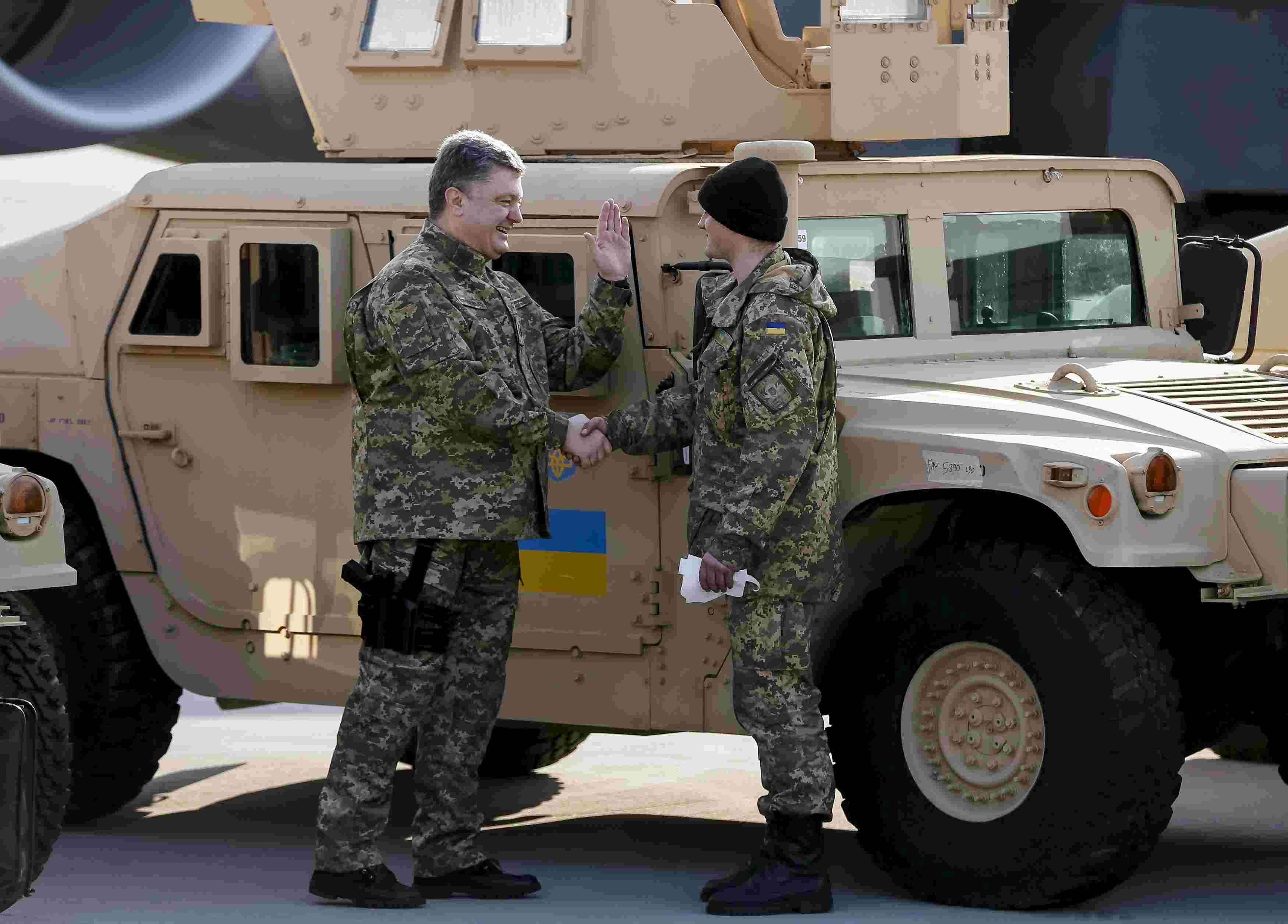 Военной поддержки сша. Хамви на Украине. Хаммер военный в Украине. Humvee ЗСУ. Humvee ВСУ.