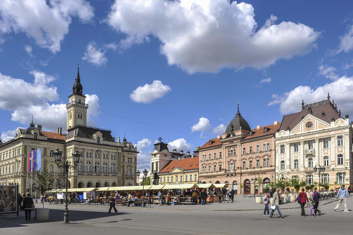 foto by dragan bosnic novi sad centar trg slobode